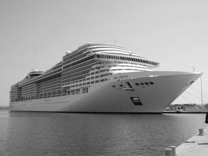 Crociere di lusso: 8 idee da segnare in agenda Crociere di lusso MSC Divina